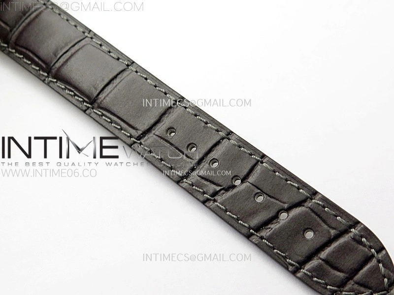 Santos Dumont 43.5mm RG F1F Best Edition Silver Dial on Brown Leather Strap Quartz